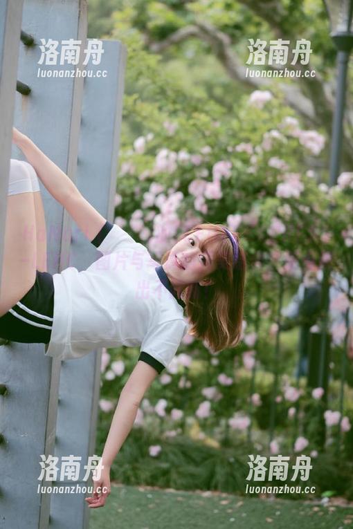 HaNari (하나리)的LEEHEEEXPRESS–LEHC，图片与写真的完美结合，笑点频出不间断！
